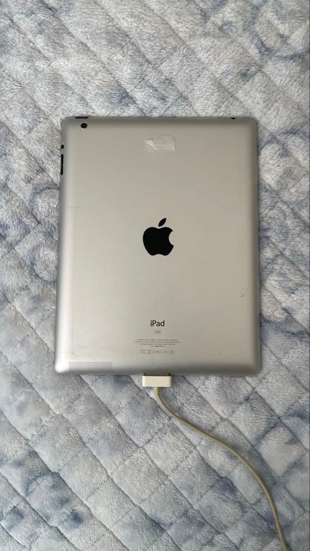 Apple iPad 9.7インチ シルバー 本体