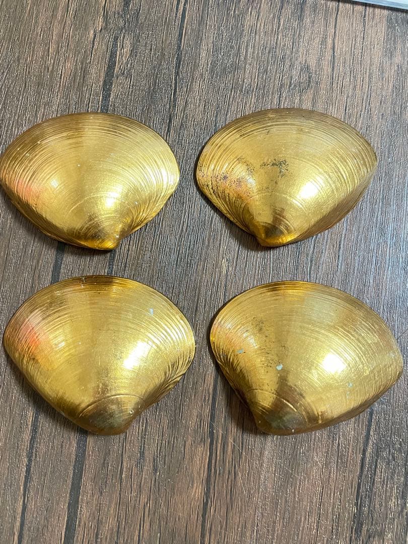 源氏物語　貝合わせ 蛤香合 天然蛤貝 金箔工芸品　源氏絵