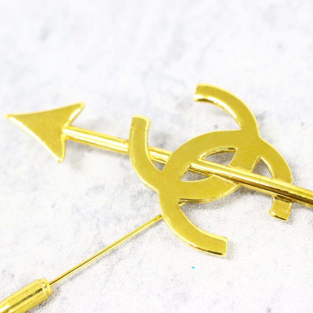 ◇CHANEL シャネル ココマーク アローブローチ ゴールド