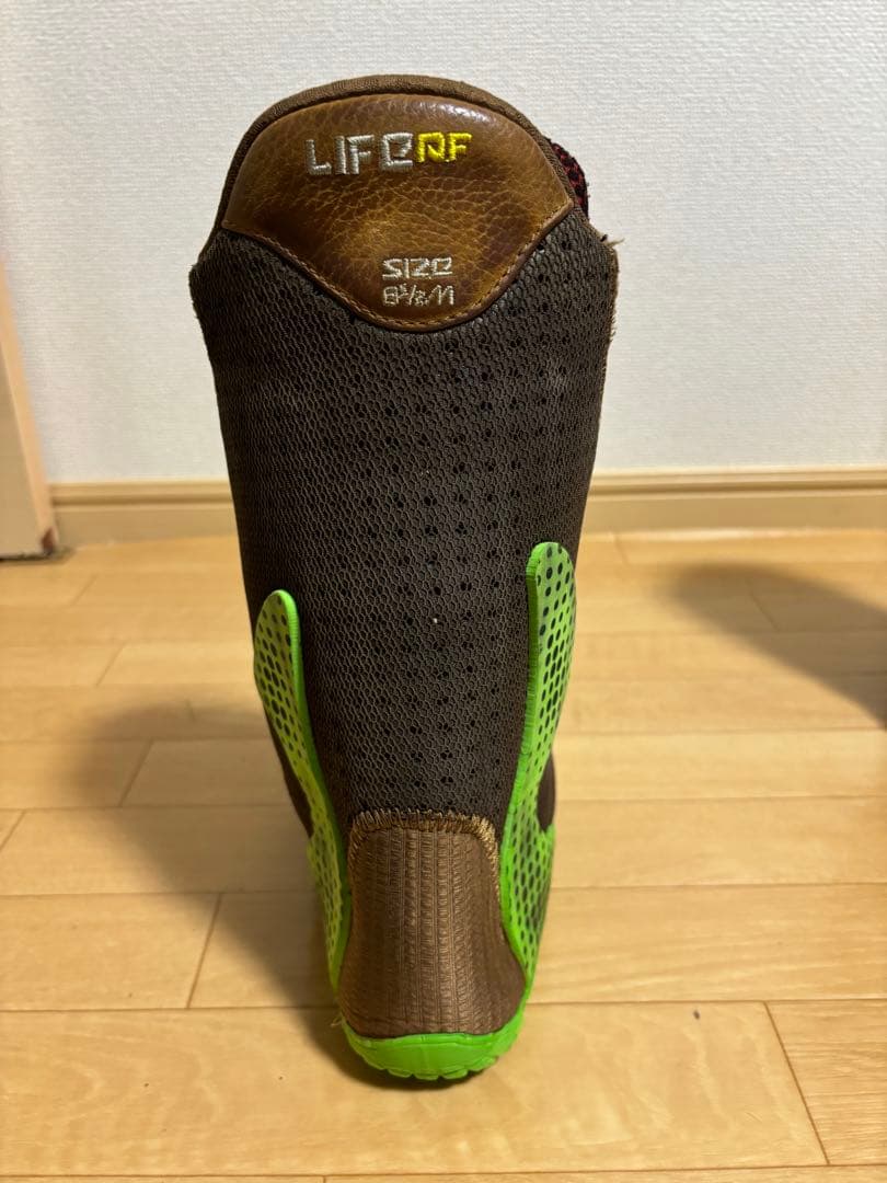 Burton アイオン　レザー