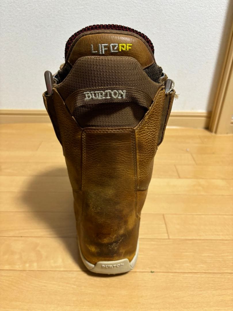Burton アイオン　レザー