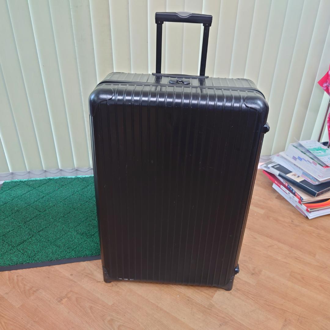 リモワ・スーツケース（２輪）