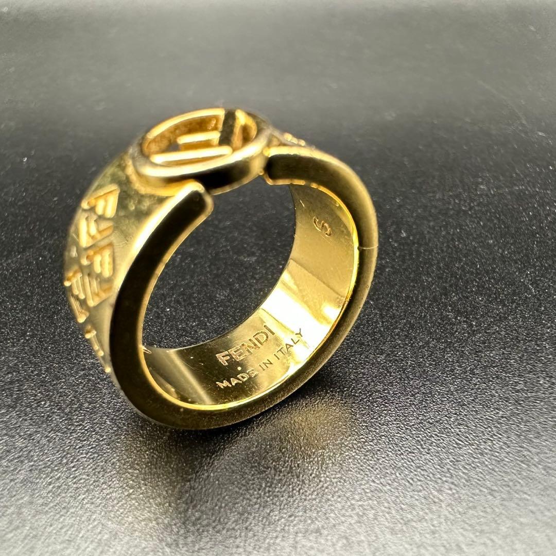 極美品✨　FENDI　フェンディ　リング　指輪　エフイズ　ゴールド　1568