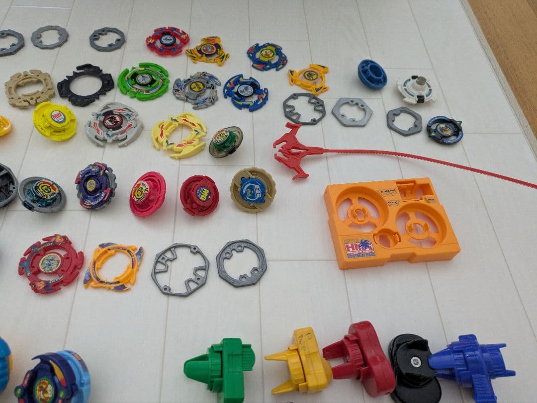 ご*き様 旧式　ベイブレード色々　パーツ色々