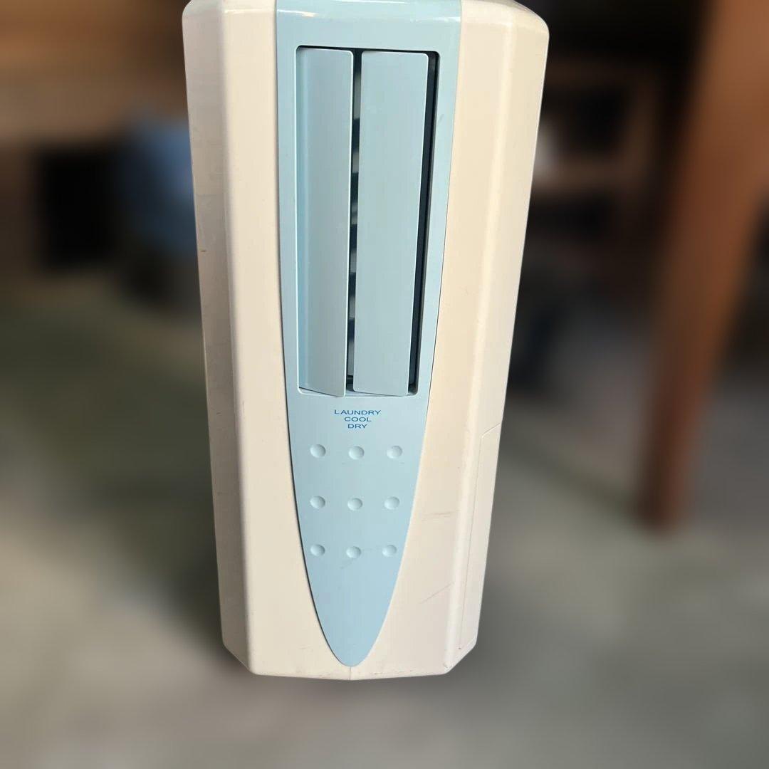 CORONA 除湿機 スリムタイプ