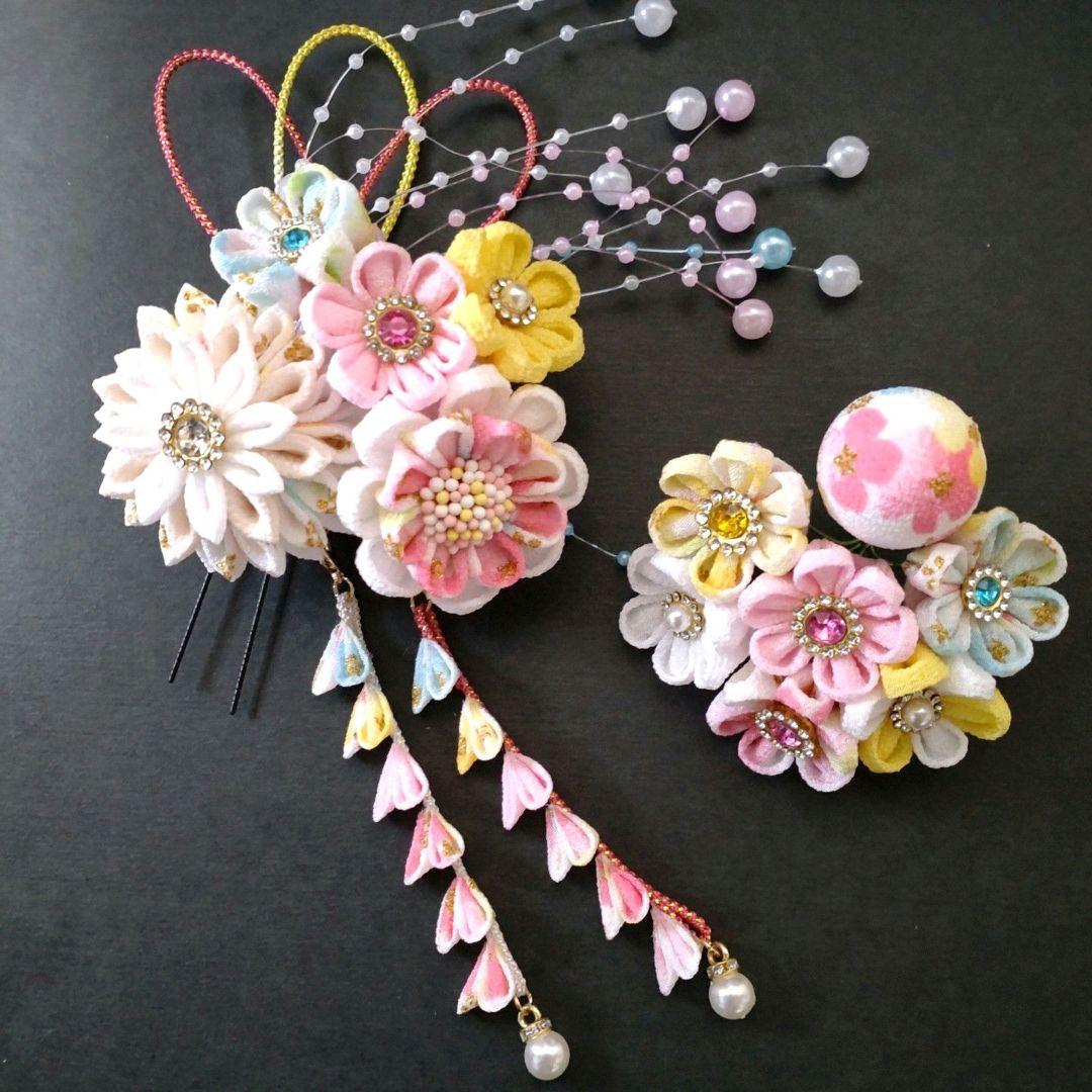 七五三髪飾り　カラフル　つまみ細工　成人式　和装　髪飾り