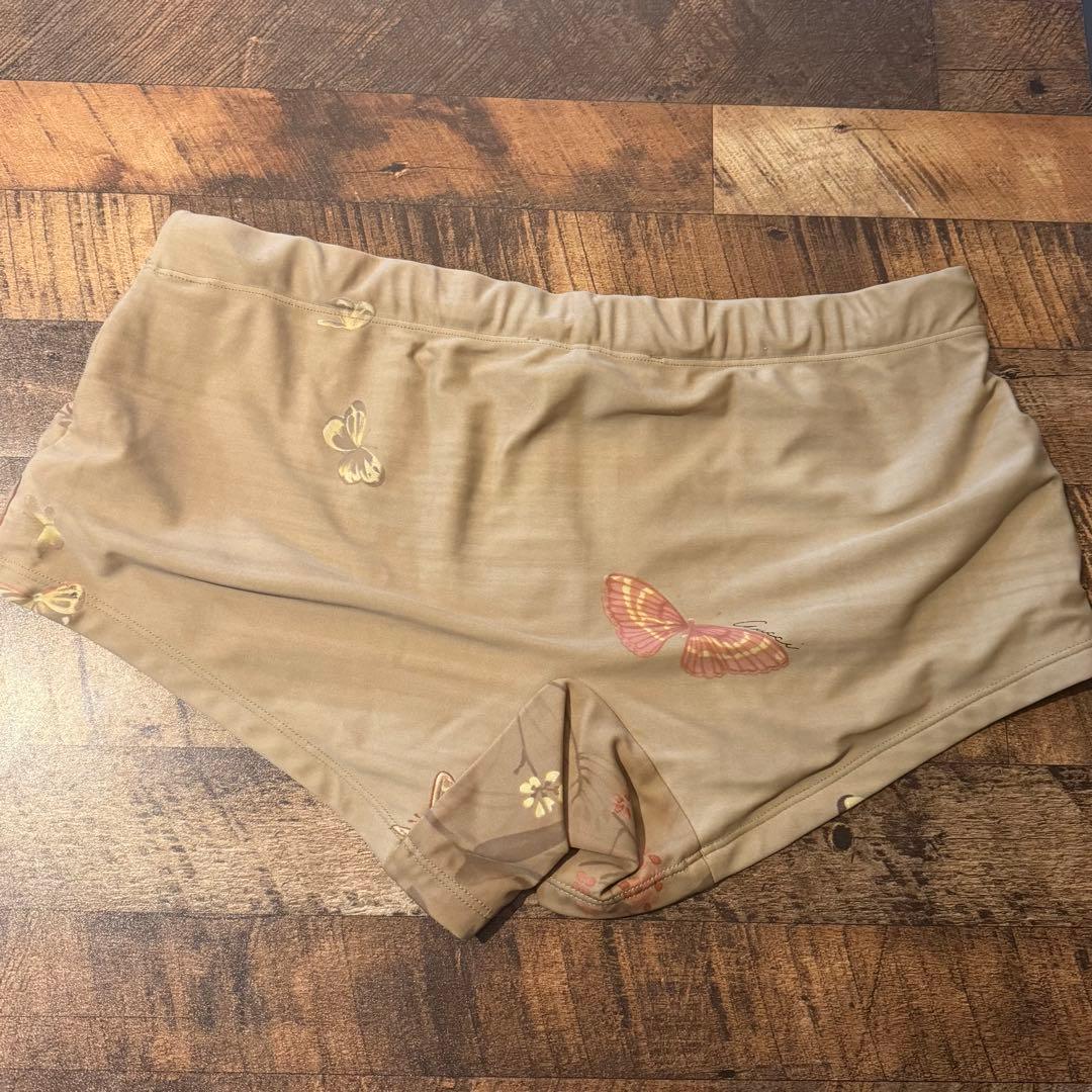 GUCCI グッチ　水着　短パン　フローラル　バタフライ　メンズ　S　裏地GG柄