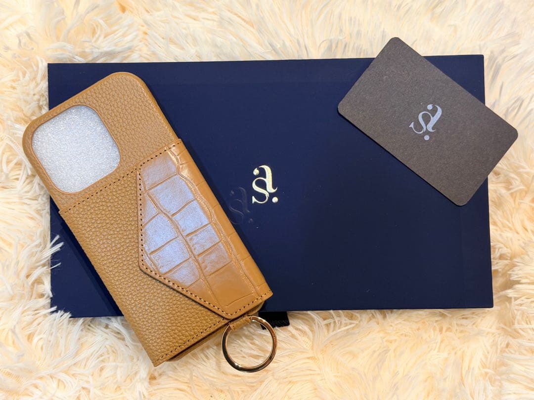 【新品未使用】本革 iPhone16pro ケース/しいちゃんさん/鈴木亜美さん