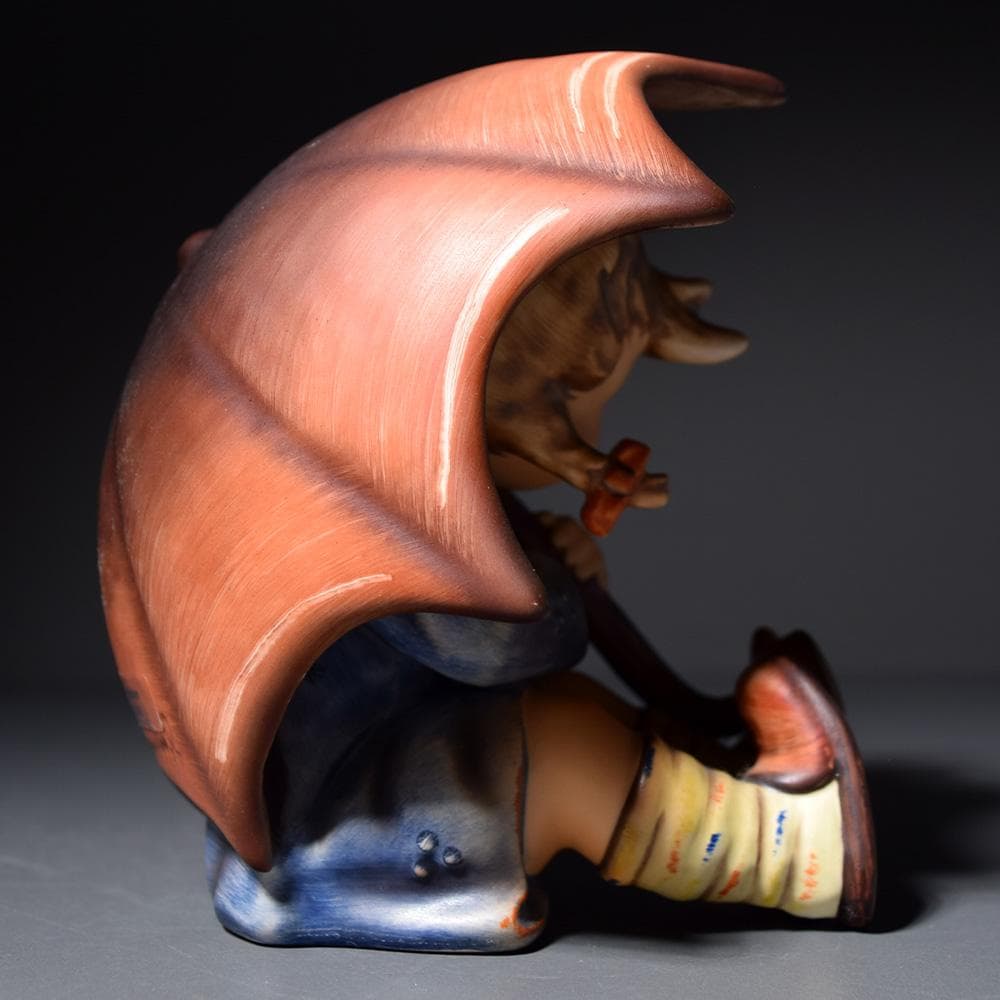 ドイツ Goebel ゲーベル 傘の少年 傘の少女 フンメル人形 フィギュリン