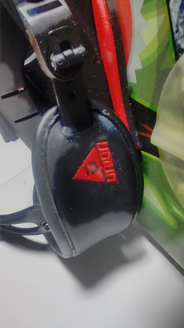 中古美品）スノーボードビンディングセット 154cm デザインかわいい初心者向