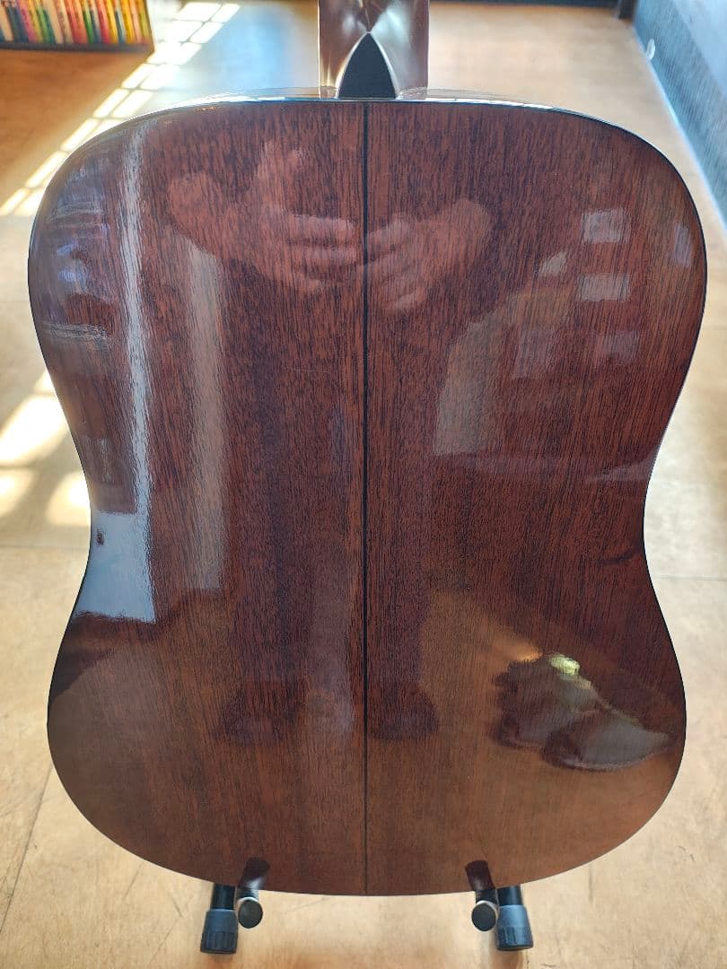 Morris アコースティックギター ハードケース付き