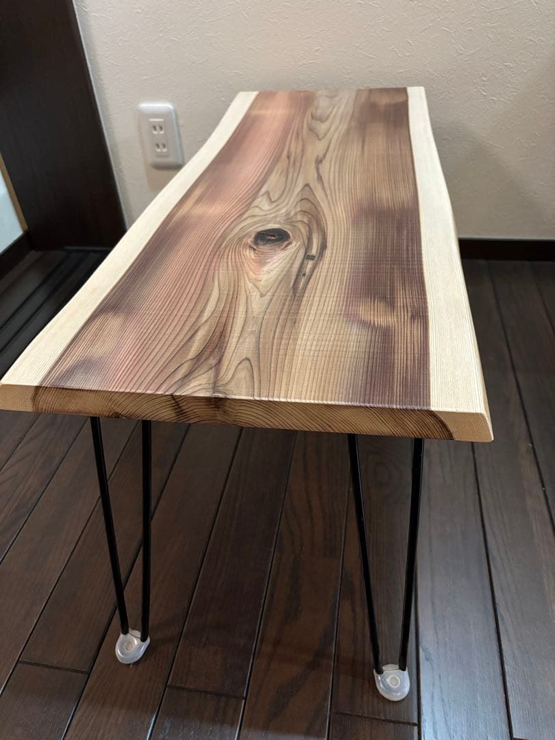 一枚板 無垢材 杉板 折りたたみ ローテーブル サイドテーブル　紀州杉　節あり