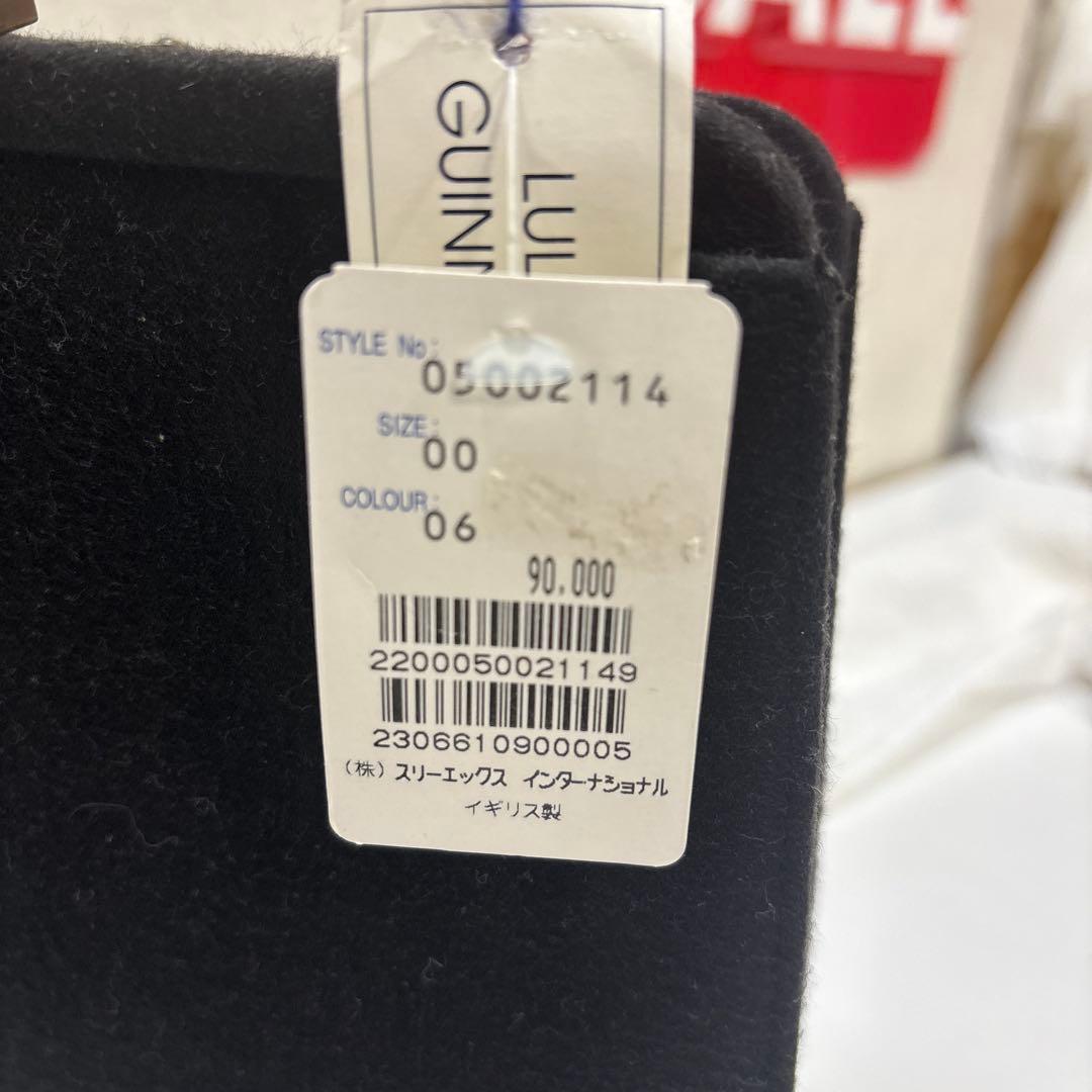 LULU GUINNESS 犬刺繍 パーティーバッグ　￼