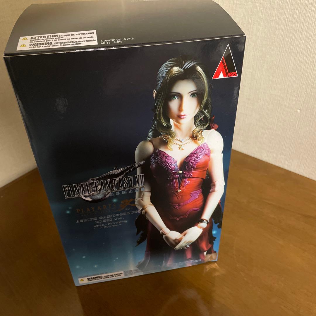 FF7リメイク エアリス　フィギュア　ドレスver PLAY ARTS改