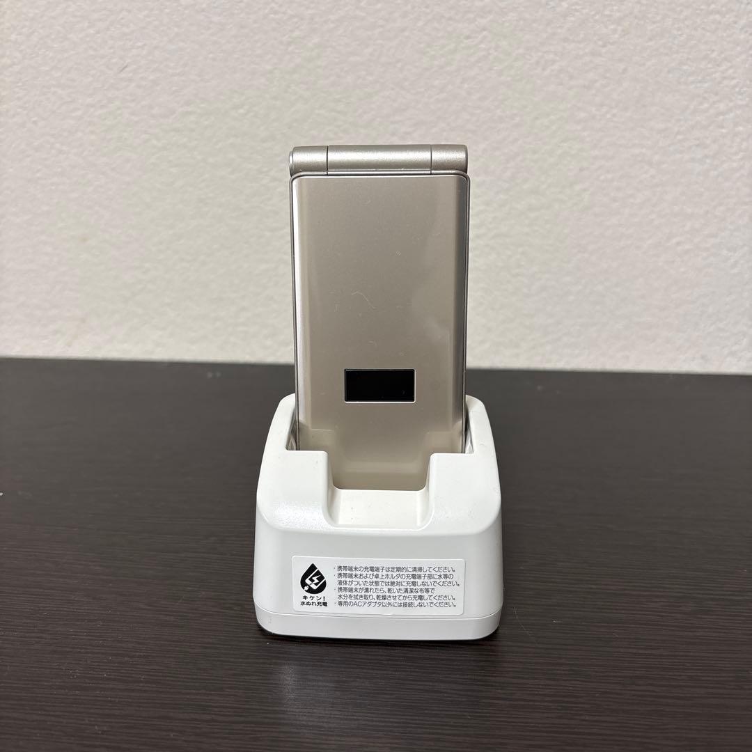 docomo F-41c スタンドセット　ガラホ