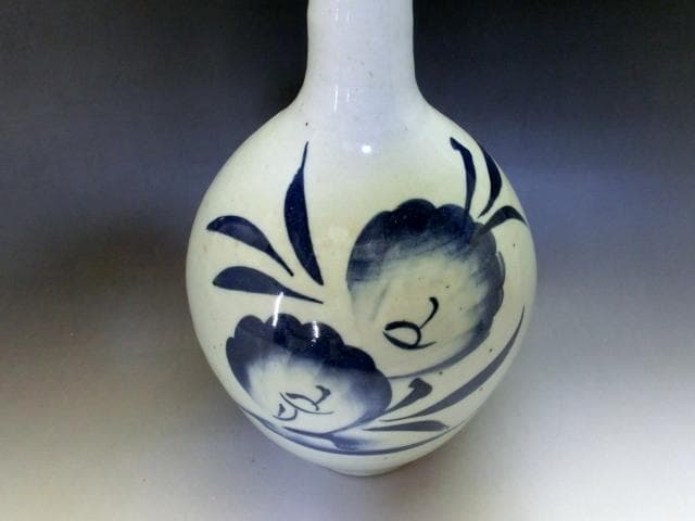 徳利■染付花唐草紋 古伊万里 とっくり 古い酒器 古民具 花瓶 時代物 骨董■