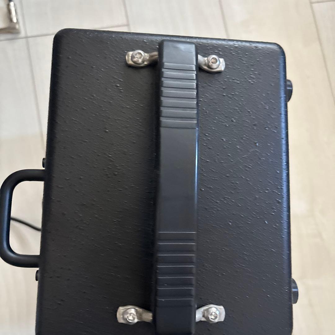 PHIL JONES BASS DOUBLE FOUR ベース用アンプ