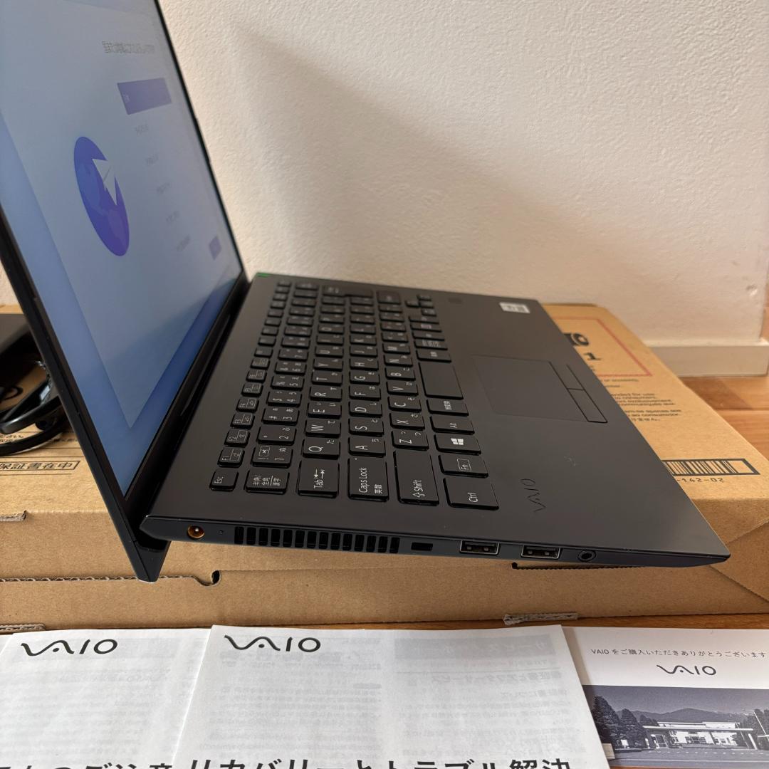 VAIO SX14 Core i5 256GB 14型Office付属Win11