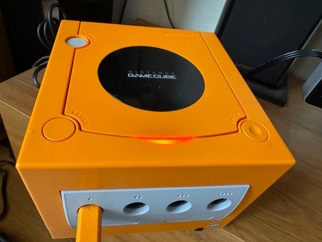 ジャンク ゲームキューブ オレンジ 外箱有 ケーブル二点付
