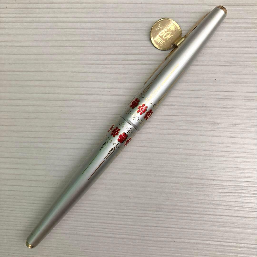 新品　プラチナ万年筆　 昭和レトロ万年筆　 細字