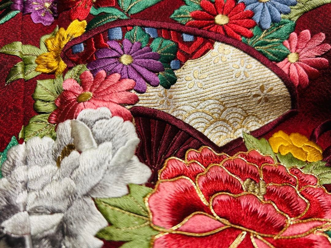 総刺繍貴賓溢れる全て正絹豪華なお振袖　 全て新品または未使用25点完全フルセット