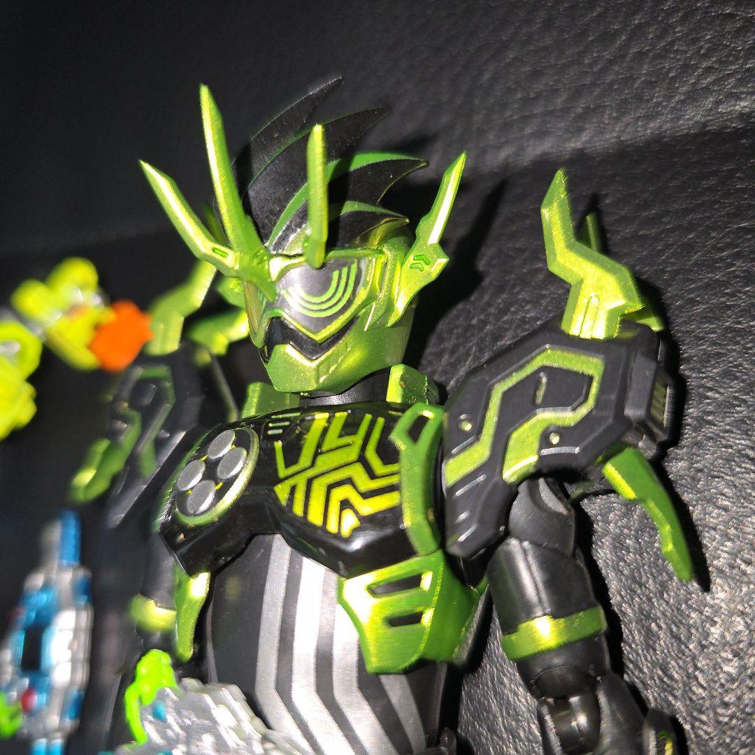 S.H.Figuarts 仮面ライダークロノス クロニクルゲーマー 布ローブ