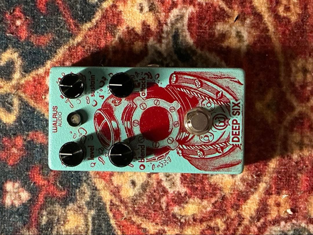 ギター Walrus Audio Deep Six compressor