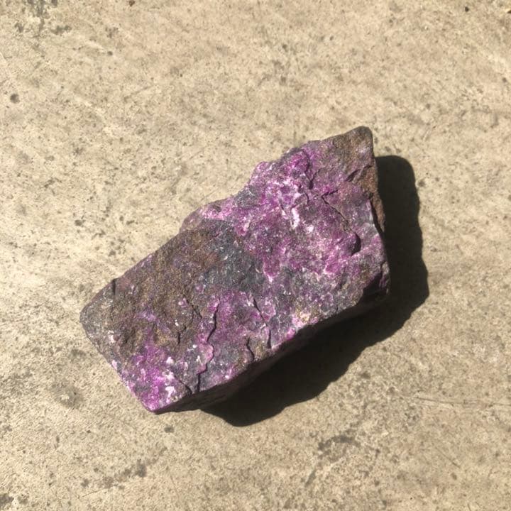 スギライト 杉石 原石 A 未研磨 約88g