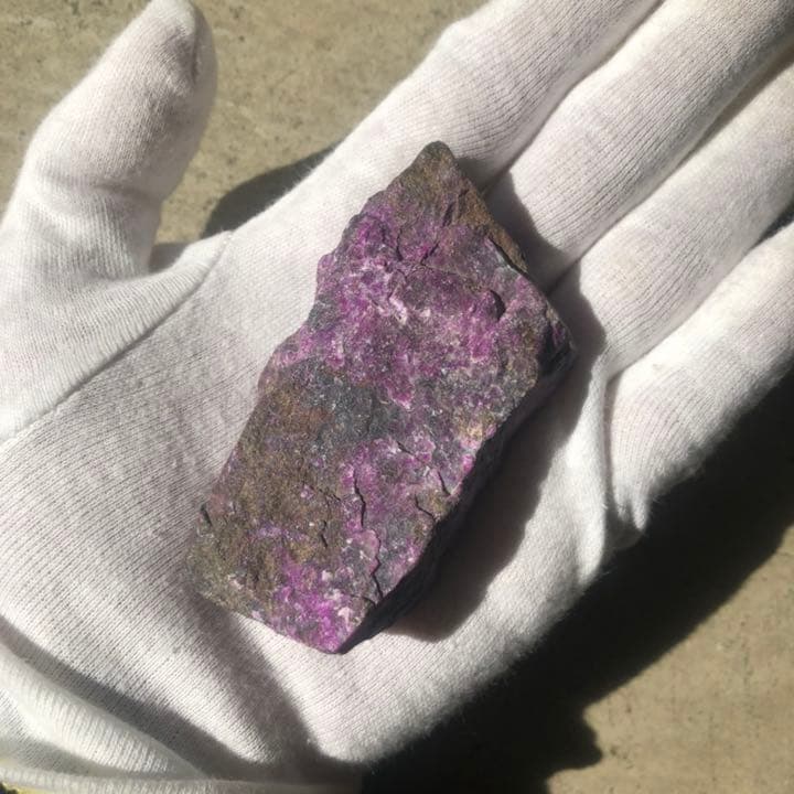 スギライト 杉石 原石 A 未研磨 約88g