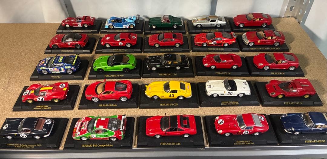 アシェット？フェラーリ ミニカー コレクション 1/43 101台　ジャンク扱い