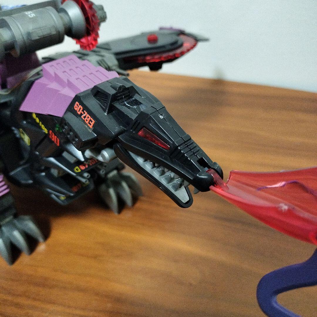 T*a様 メカ生体ゾイド　ギルベイダー