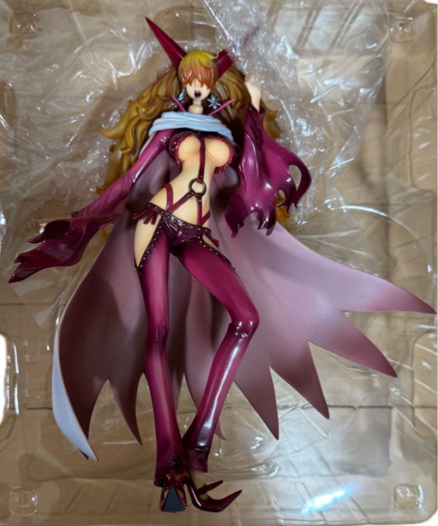 初版品！ワンピース サディちゃん P.O.P インペルダウン S獄卒長フィギュア