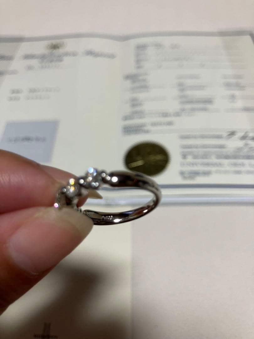美品☆1カラット超　Pt900鑑別書付きダイヤモンドリング