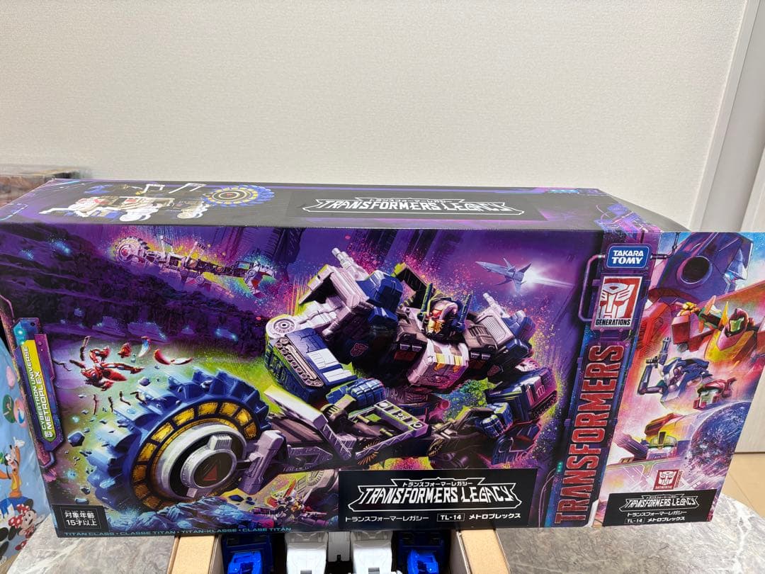 TL-14 メトロプレックス／メガロコンボイ トランスフォーマーレガシー