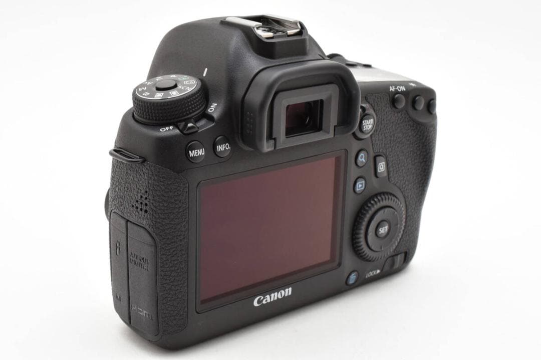 ■ 美品 ■ キャノン　Canon EOS 6D ボディ 《S数 6934回》