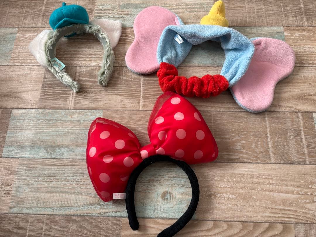 ディズニー　カチューシャ　ミニー　ヘアバンド　まとめ売り　ミニオン　23点