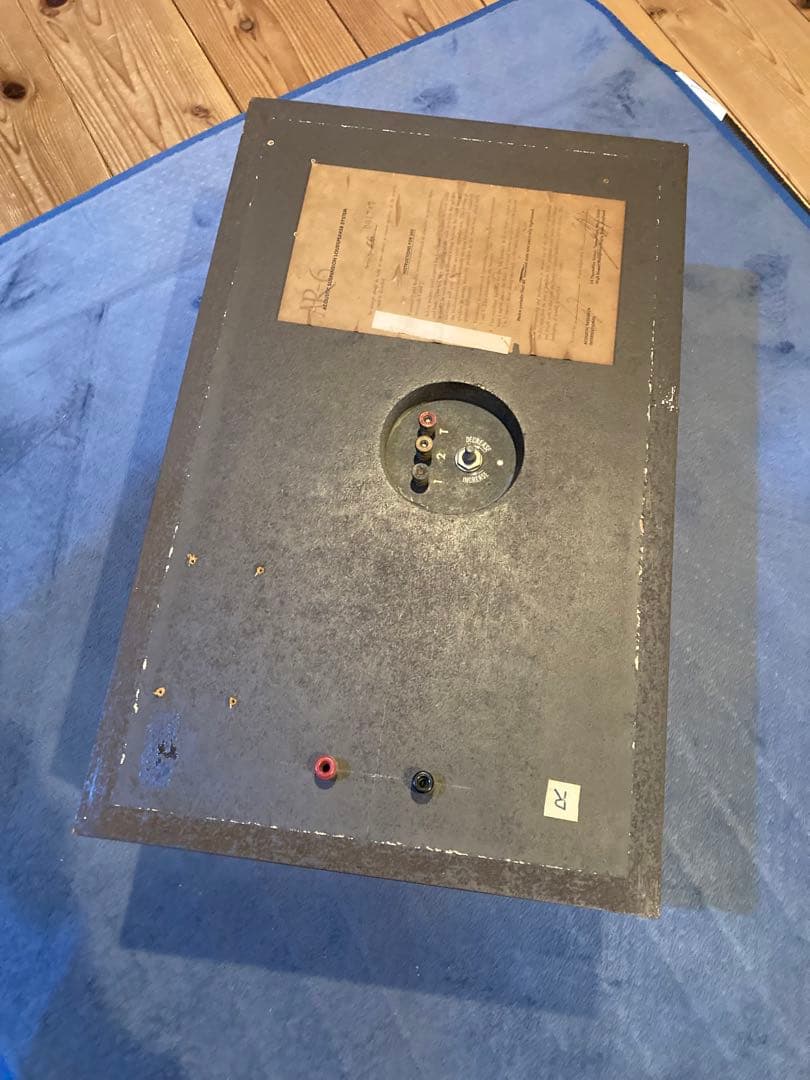 Acoustic Research AR-6 エンクロージャー