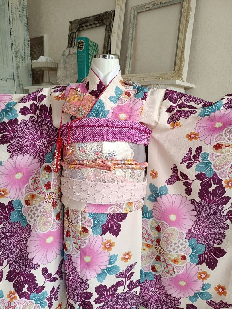 新品着物☆クリーム色大きな花模様☆作り帯フルセット