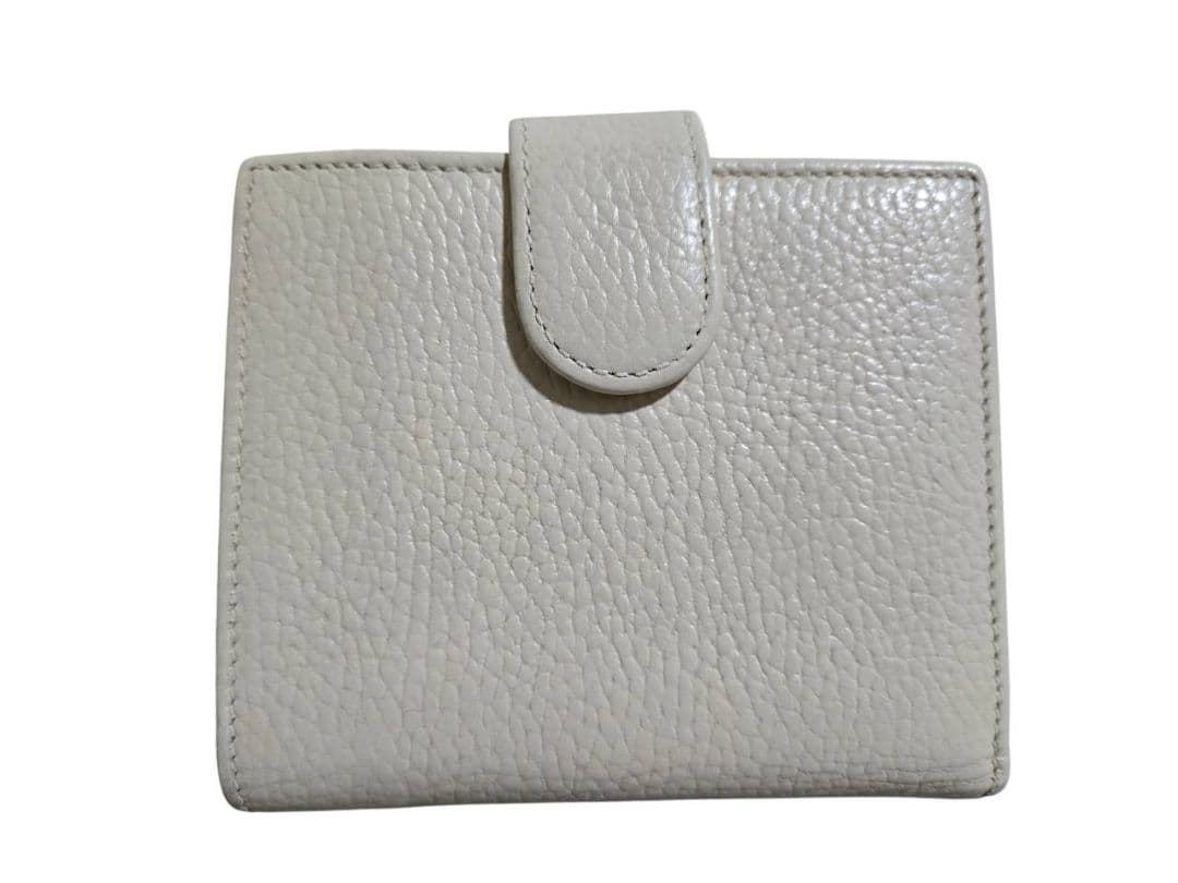 GUCCI インターロッキング　GG　二つ折り財布　レザー　ホワイト