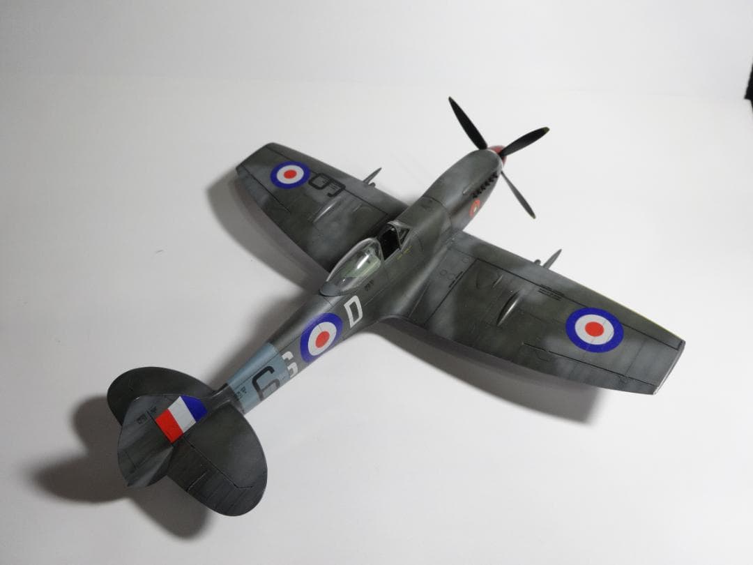 エデュアルド1/48「スピットファイア」完成品