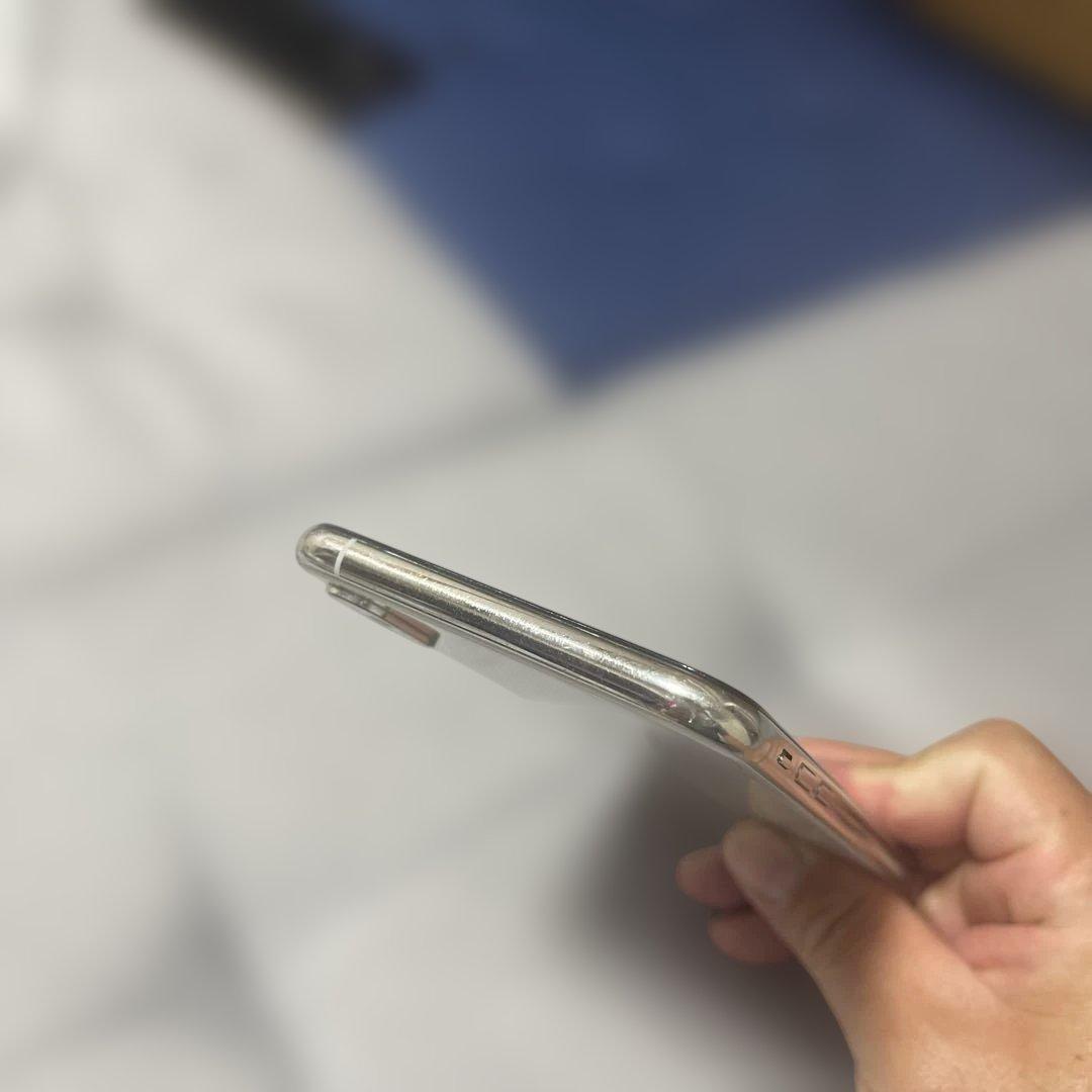 伊藤　様Apple iPhone Xs Max 256GB docomo