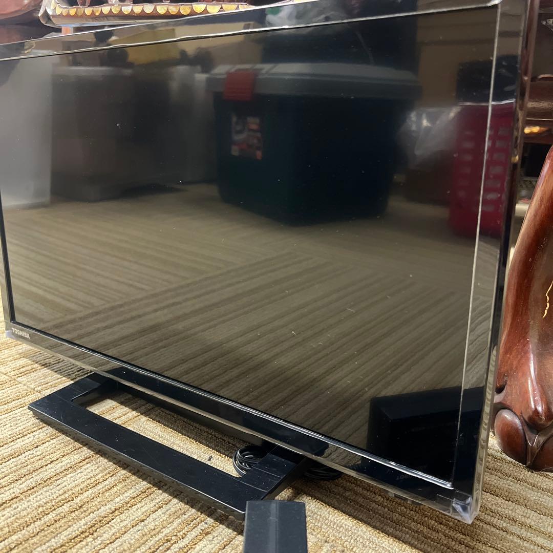REGZA　東芝テレビ　22インチ20年製　19S22 送料込み