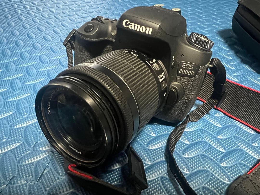 Canon 8000d ダブルズームキット