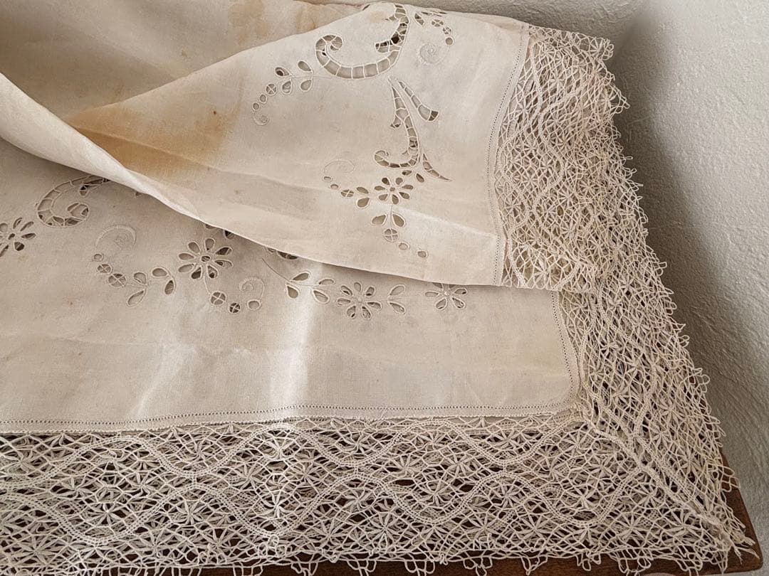 フランス　蚤の市　テーブルクロス　リメイク　ブロカント