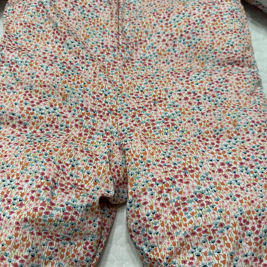 ファミリア　80 新品　リバティ　ジャンプスーツ　テリア　花柄　防寒具