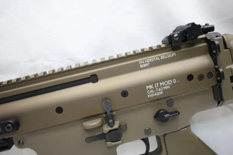 東京マルイ製　次世代電動ガン　SCAR-H　FDE　電動ブローバック