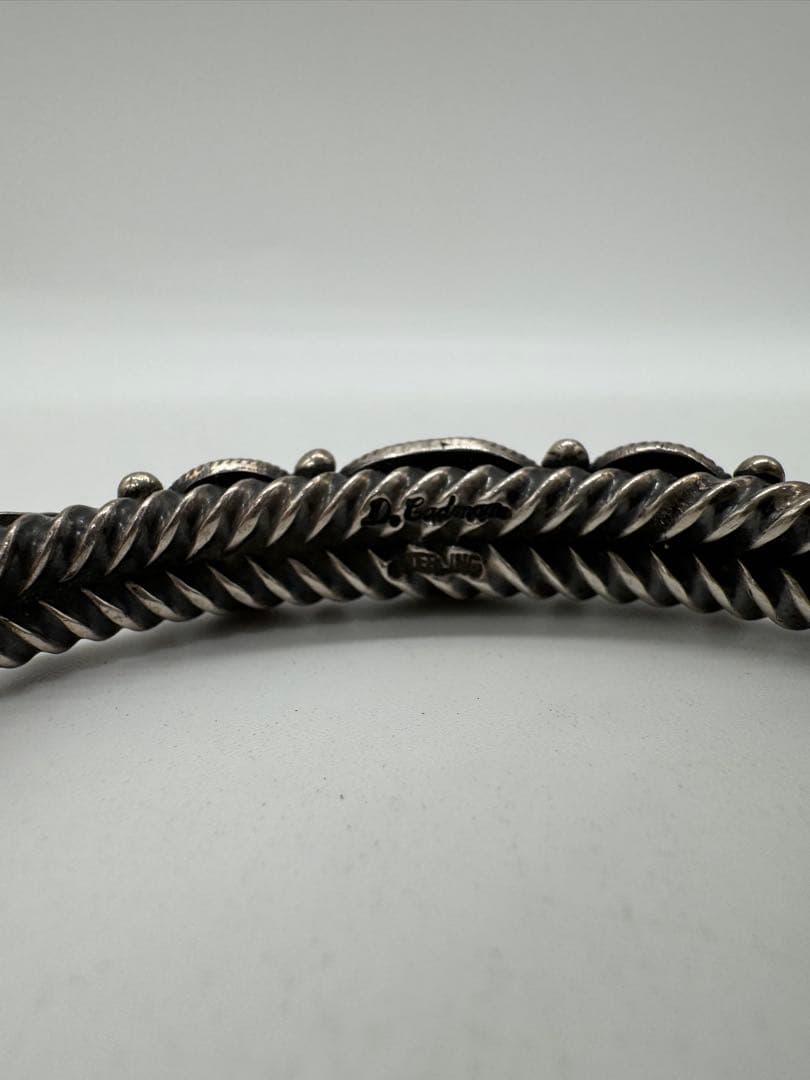 Navajo:ナバホ族 Donovan Cadman作 3連ターコイズ バングル