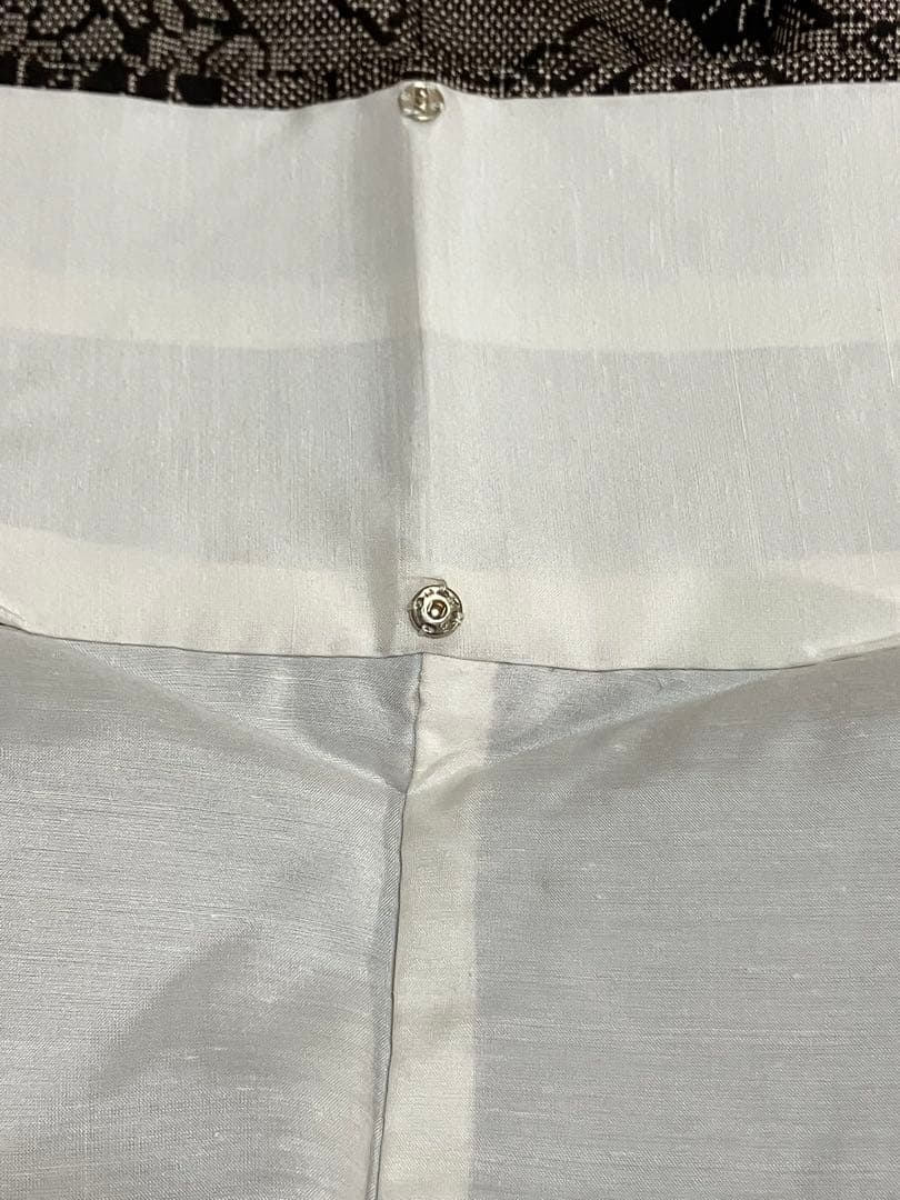 本場大島紬 経緯絣 小紋 正絹 花文 菊 桜 美品 イ6479