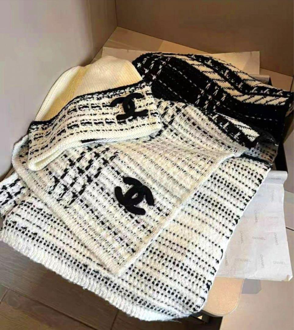 ★クリスマスSALE☆ CHANEL マフラー➕ 帽子 セット