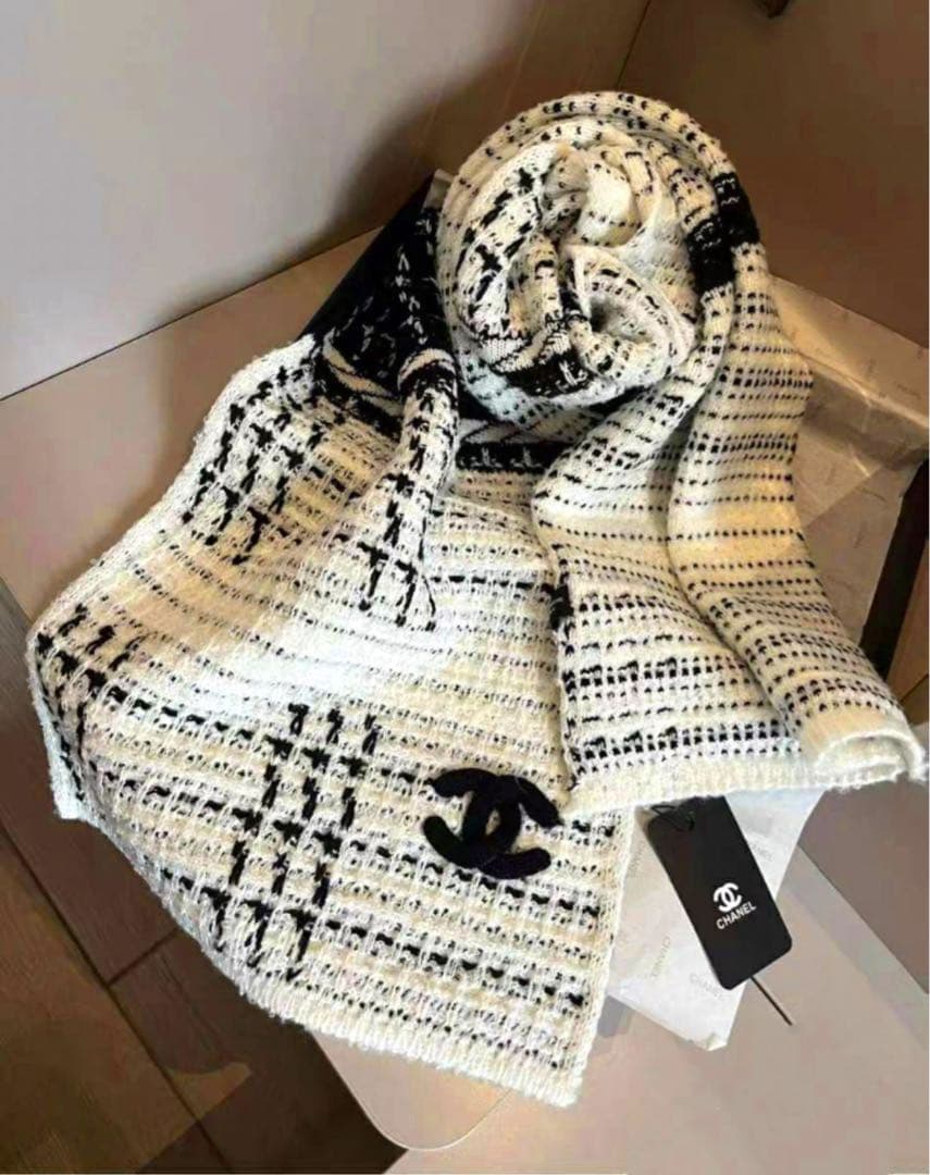 ★クリスマスSALE☆ CHANEL マフラー➕ 帽子 セット